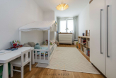 Kinderzimmer1.1 - Seeblick inklusive! Moderne Design-Wohnung in Ludwigshafen mit Top-Ausstattung und Balkon.