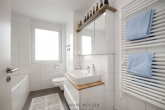 Badezimmer1.0 - Seeblick inklusive! Moderne Design-Wohnung in Ludwigshafen mit Top-Ausstattung und Balkon.