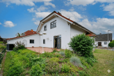 Außen Garten - Einfamilienhaus in Grolsheim mit Einliegeroption, Doppelgarage und großzügigem Grundstück