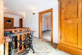 OG-Flur - Charmantes Haus mit Garten, Studio und Potenzial zur Ferienwohnung oder Hobby im Nebengebäude