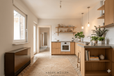 DG-Beispiel-Küche - Viele Möglichkeiten in Riedstadt! Zwei Grundstücke mit Potenzial für Wohnen, Sanierung oder Neubau.