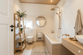 DG-Beispiel-Badezimmer - Viele Möglichkeiten in Riedstadt! Zwei Grundstücke mit Potenzial für Wohnen, Sanierung oder Neubau.
