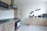 Küche1.3 - Top gepflegtes Mehrfamilienhaus in Rüsselsheim – 4 Einheiten, Renditestark & Ausbaureserve