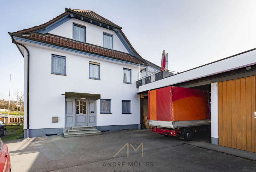 Außen Werkstatt-Eingang1.1