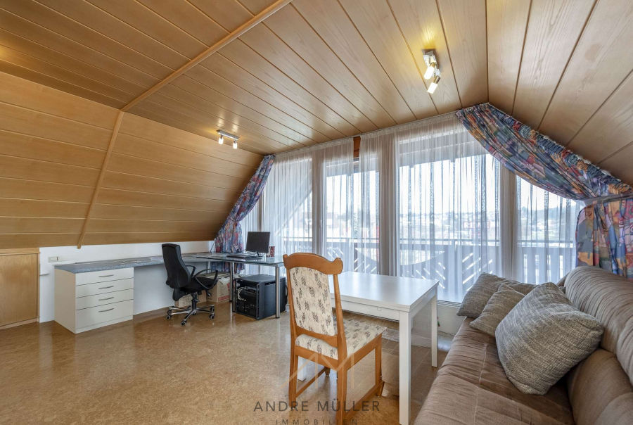 Dachgeschosswohnung