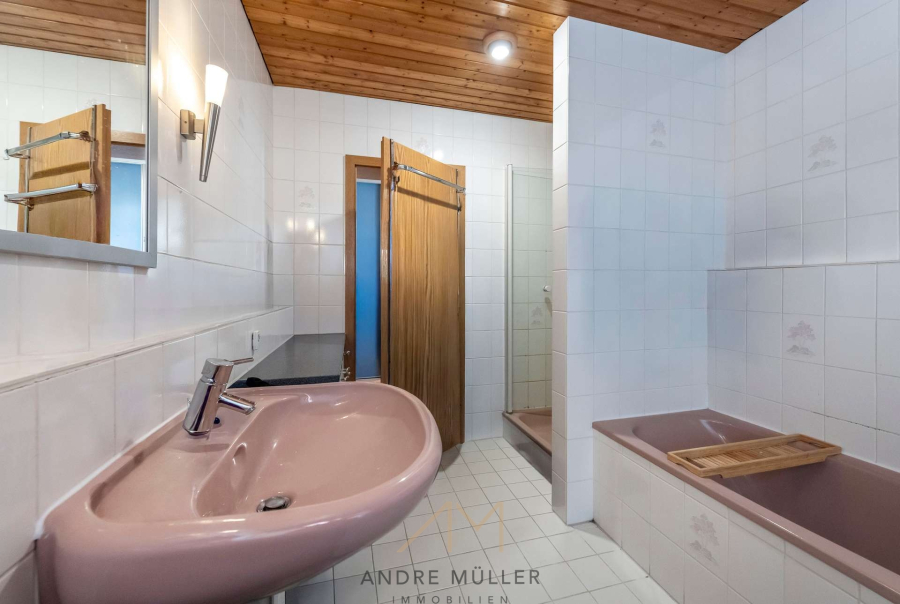 OG-Badezimmer1_2_ST