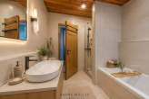OG-Badezimmer1_2_KI-Beispiel