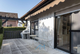 Außen Terrasse - Stilvoller Bungalow in Saulheim, mit 926 qm Grundstück, Gartenparadies, Feldrand !