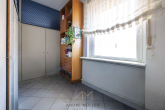 DG-Abstellen1.1 - Parkvilla in Bad Kreuznach – Traumgarten, energetisch saniert. Mehrfamilienhaus und Praxis möglich.