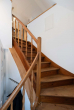 Whg4-DG-Treppe-Zugang - Renditestarkes Juwel: Kernsaniertes 6-Parteienhaus mit Denkmal-Bonus & Ausbaureserve