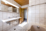 OG-Bad1.2 - Wohnhaus mit Werkstattanbau, Wintergarten und Büroflächen mit Umnutzungspotenzial zu Wohnraum