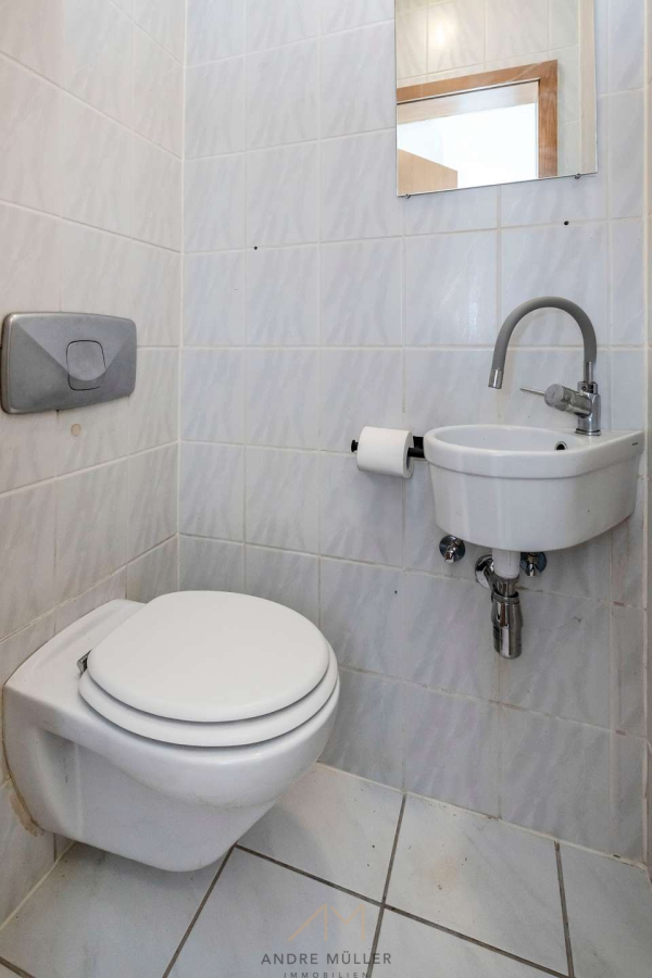 EG-Gäste-WC