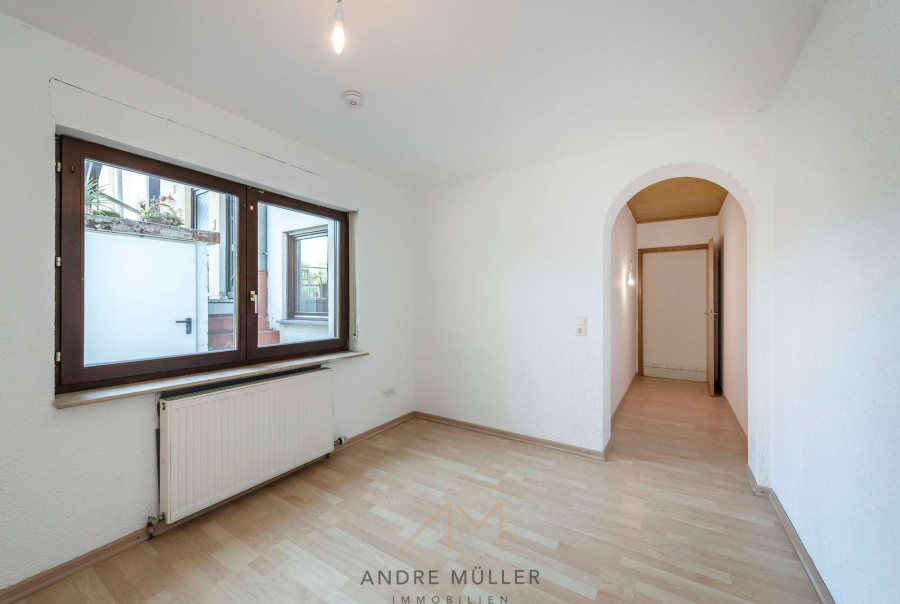 UG Kinderzimmer Eingang